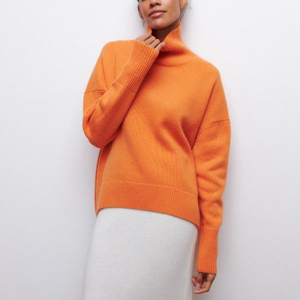 Amie - Elegant & Warm Turtleneck Sweater